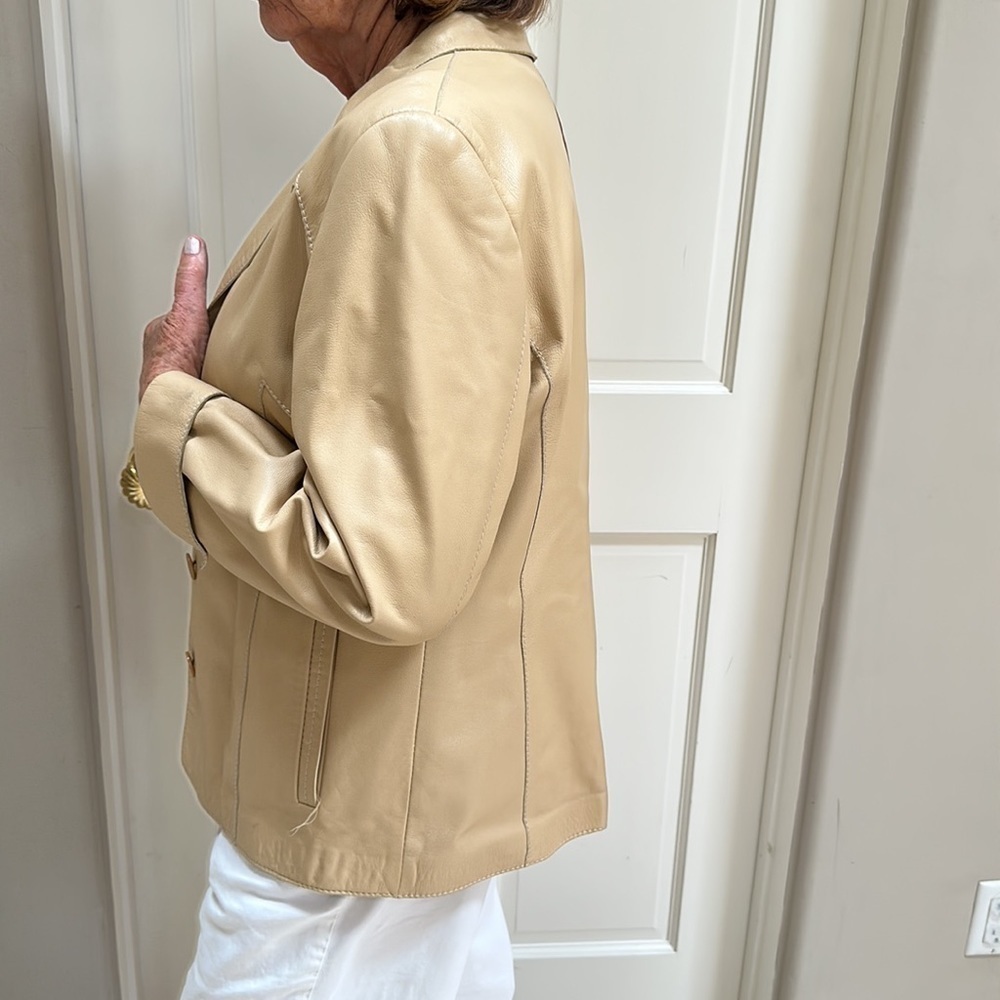 Peruzzi leather jacket. Women’s size 50. Tan​​​​​​​​​​​​​​​​​ - Picture 2 of 11